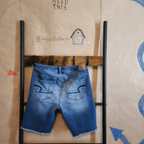 American Eagle Skinny Bermuda Shorts - Picture 4 of 14